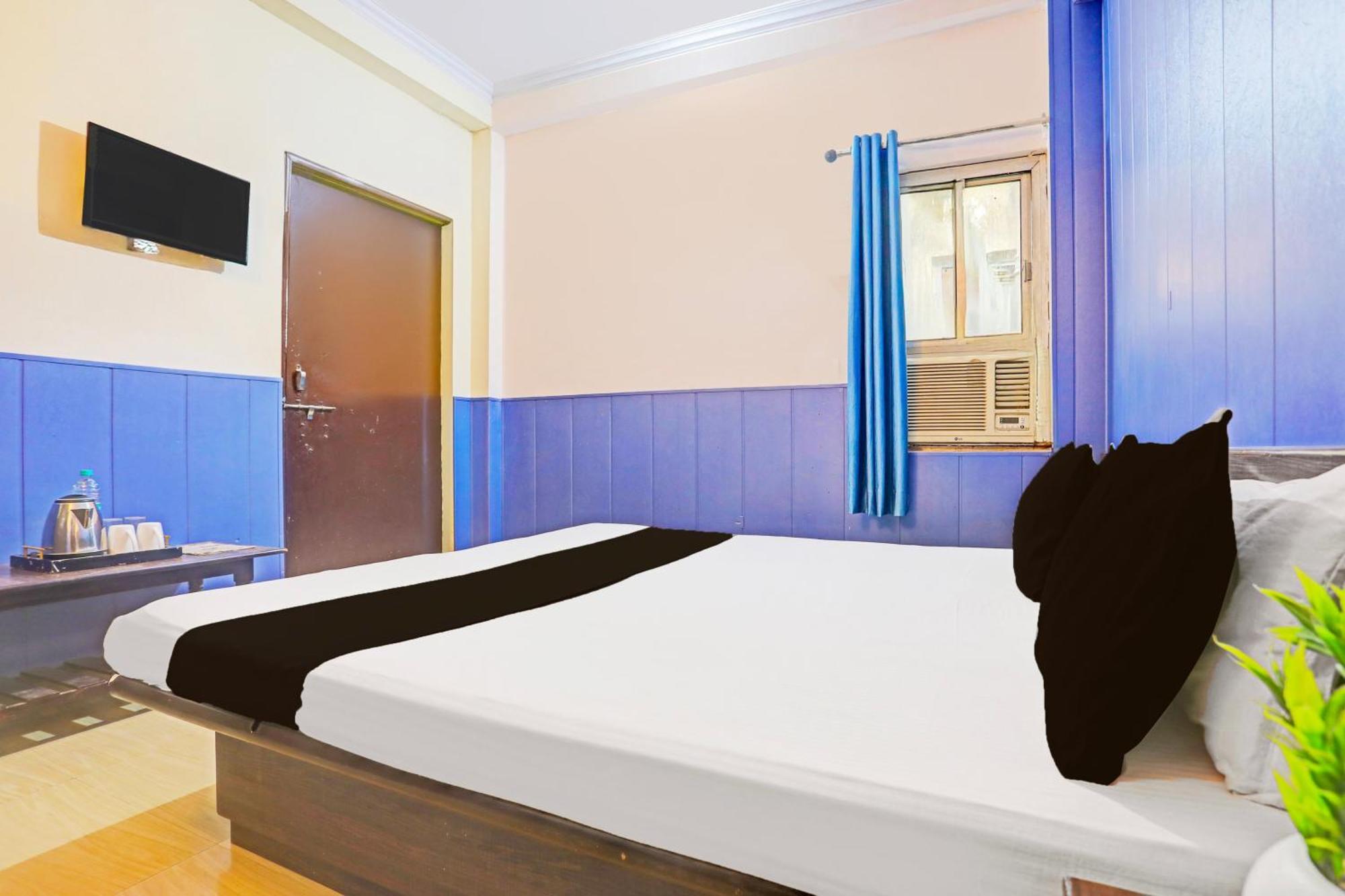 Hotel O Arvi Guest House Varanasi Exterior foto